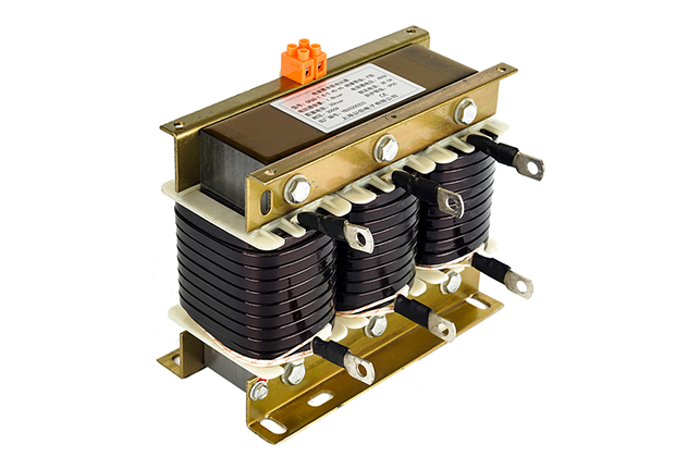 串聯(lián)電抗器的優(yōu)點(diǎn)是什么?